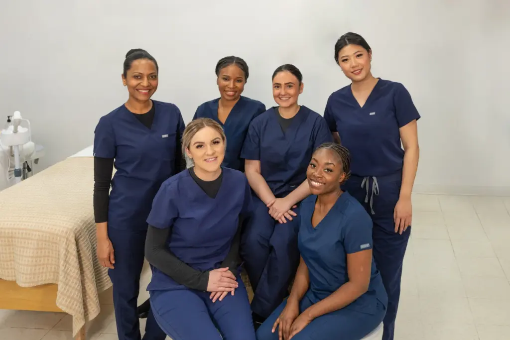 Atelier Esthétique students in their uniforms